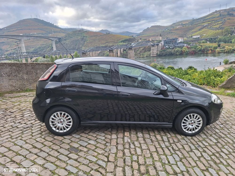 Fiat Punto 1.2 Young II S&S - 33