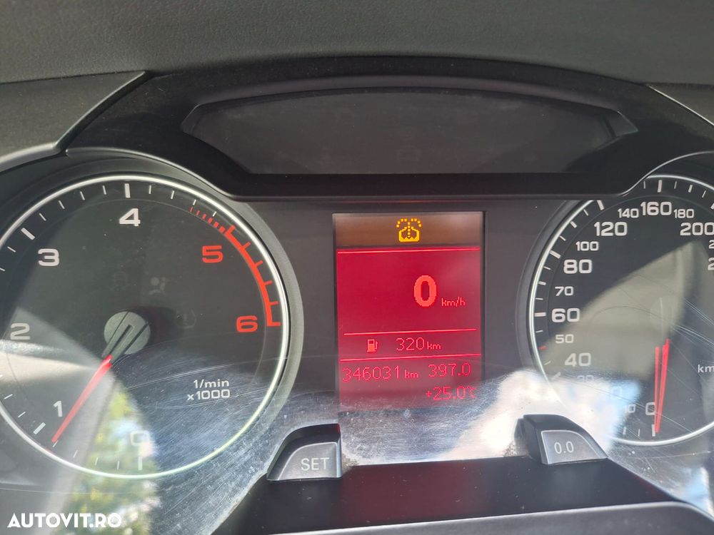 Audi A4 Limuzina 2.0 TDI B8 - 6