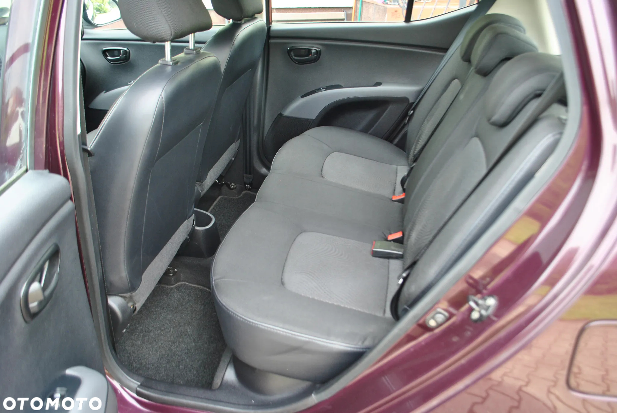 Hyundai i10 1.1 FIFA WM Edition - 19