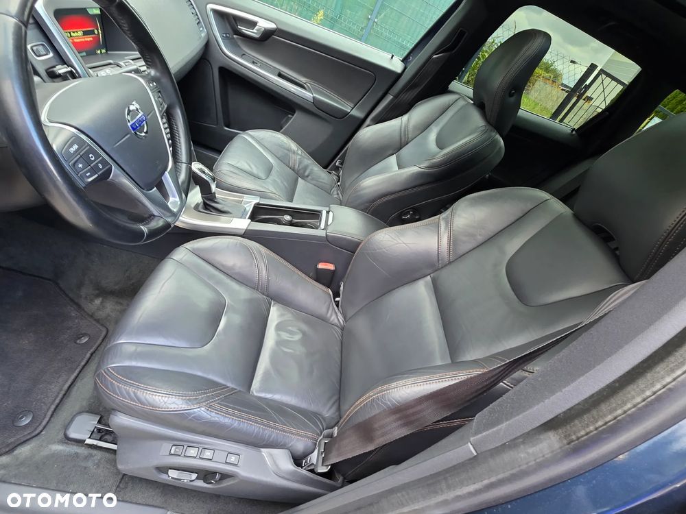 Volvo XC 60 - 10