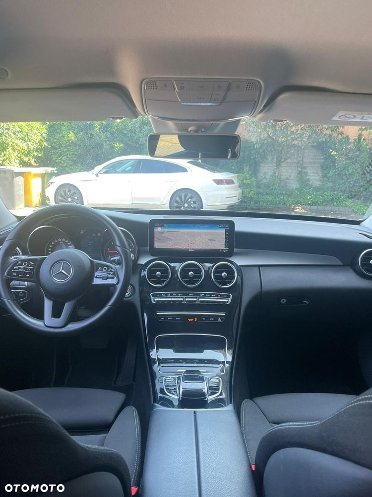 Mercedes-Benz Klasa C 200 d T 9G-TRONIC - 12