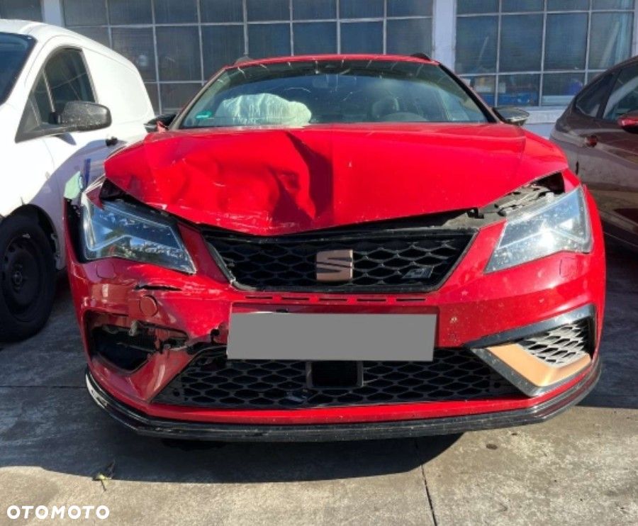 Seat Leon Sportstourer 2.0 TSI Start&Stop 4Drive DSG Cupra 300 - 5