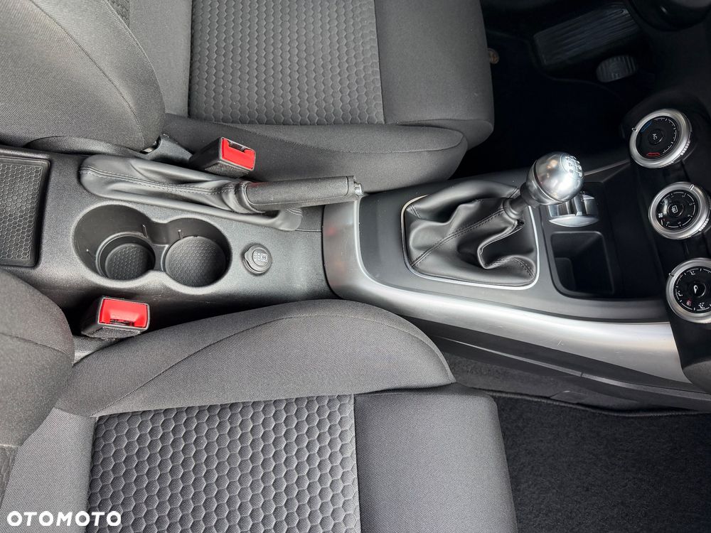 Alfa Romeo Giulietta 1.4 TB 16V Turismo - 16