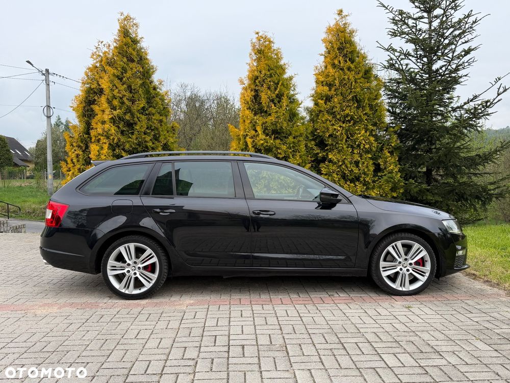 Skoda Octavia 2.0 TDI RS - 12