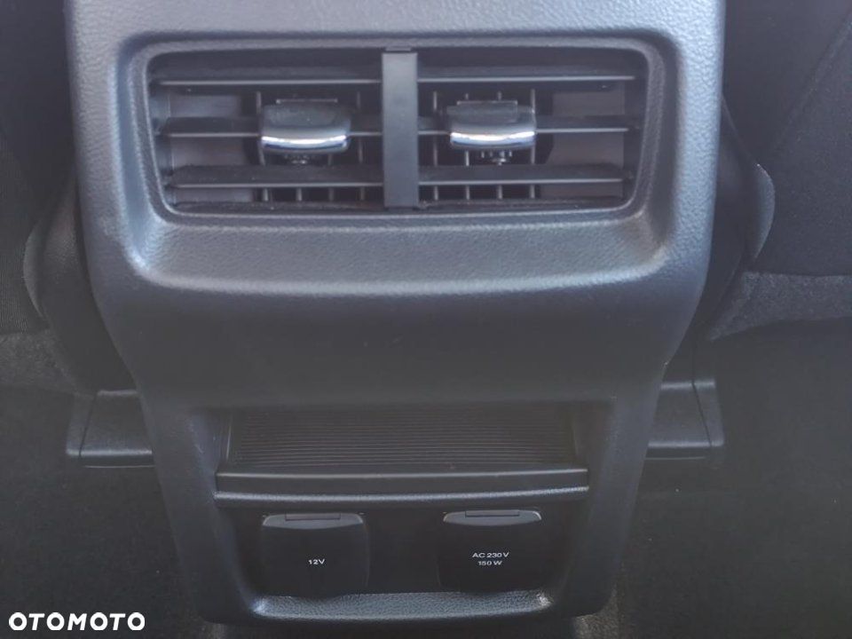 Ford S-Max - 21