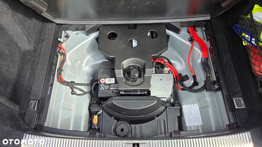 Audi A4 Avant 40 TFSI S tronic - 28