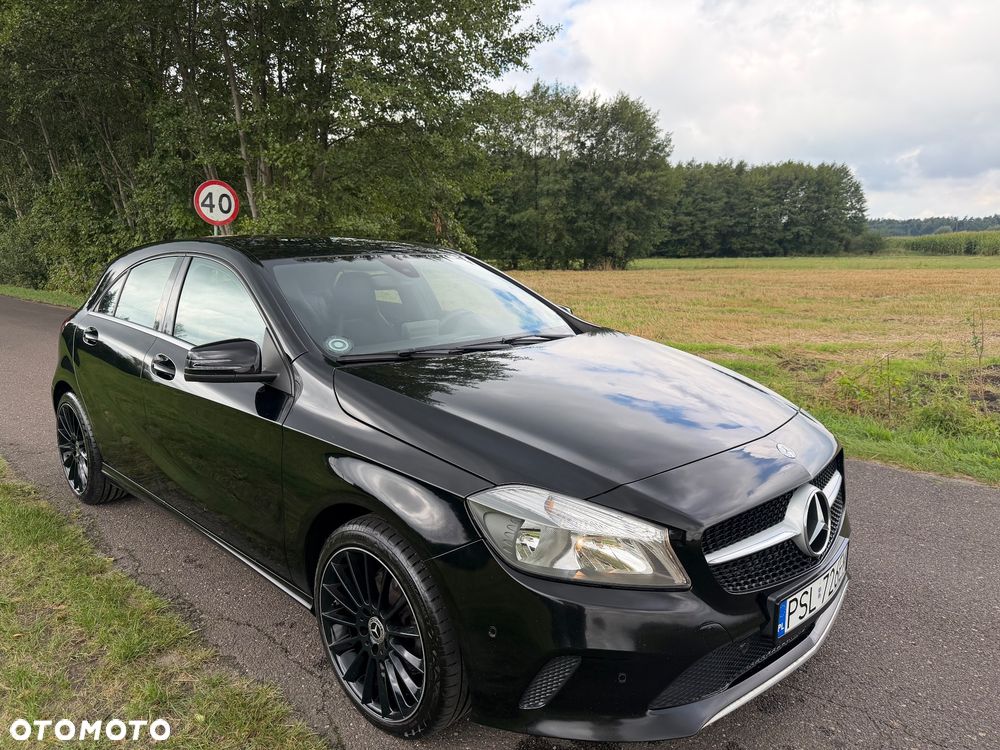 Mercedes-Benz Klasa A 180 d 7G-DCT AMG Line - 2