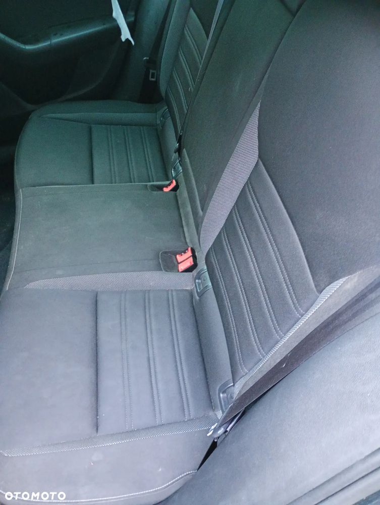 Skoda Octavia 2.0 TDI Premium Edition - 11