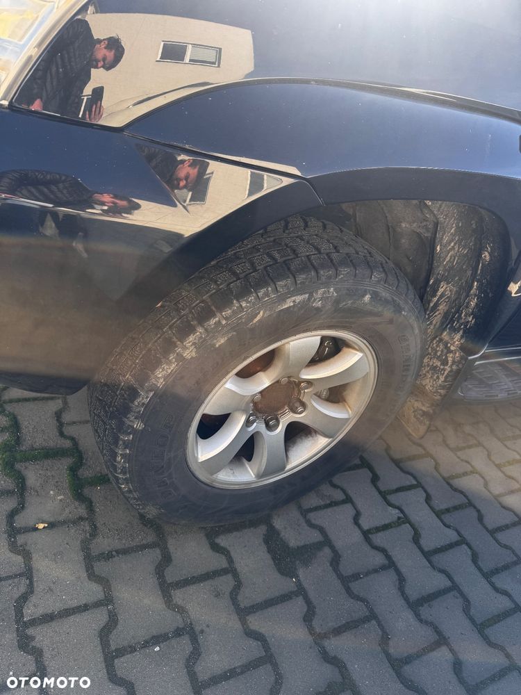 Toyota Land Cruiser - 4