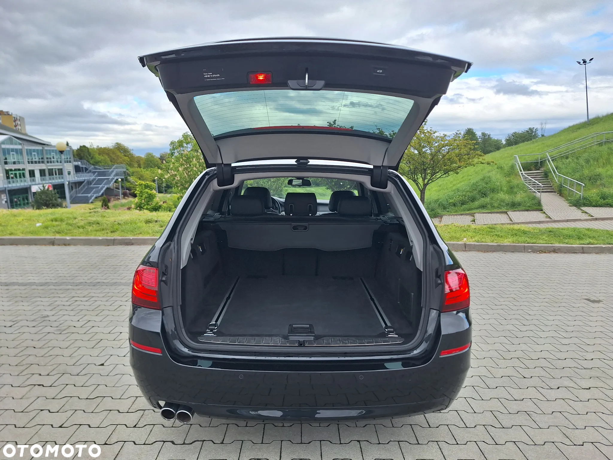 BMW Seria 5 520d Luxury Line - 13