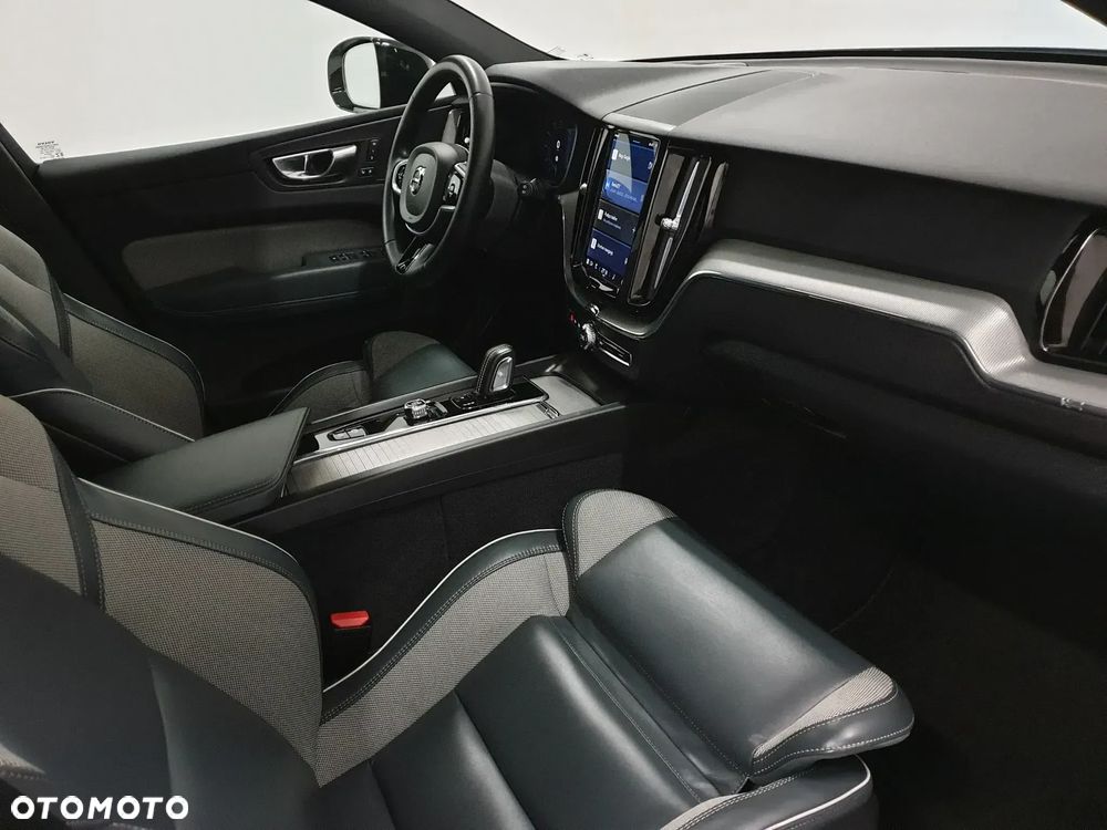 Volvo XC 60 B4 D Geartronic RDesign - 40