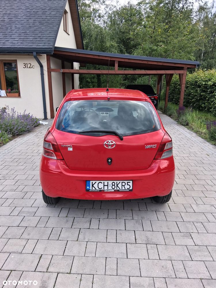 Toyota Yaris 1.0 Luna EU5 - 4