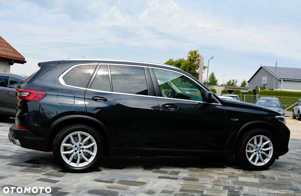 BMW X5 xDrive45e xLine - 19
