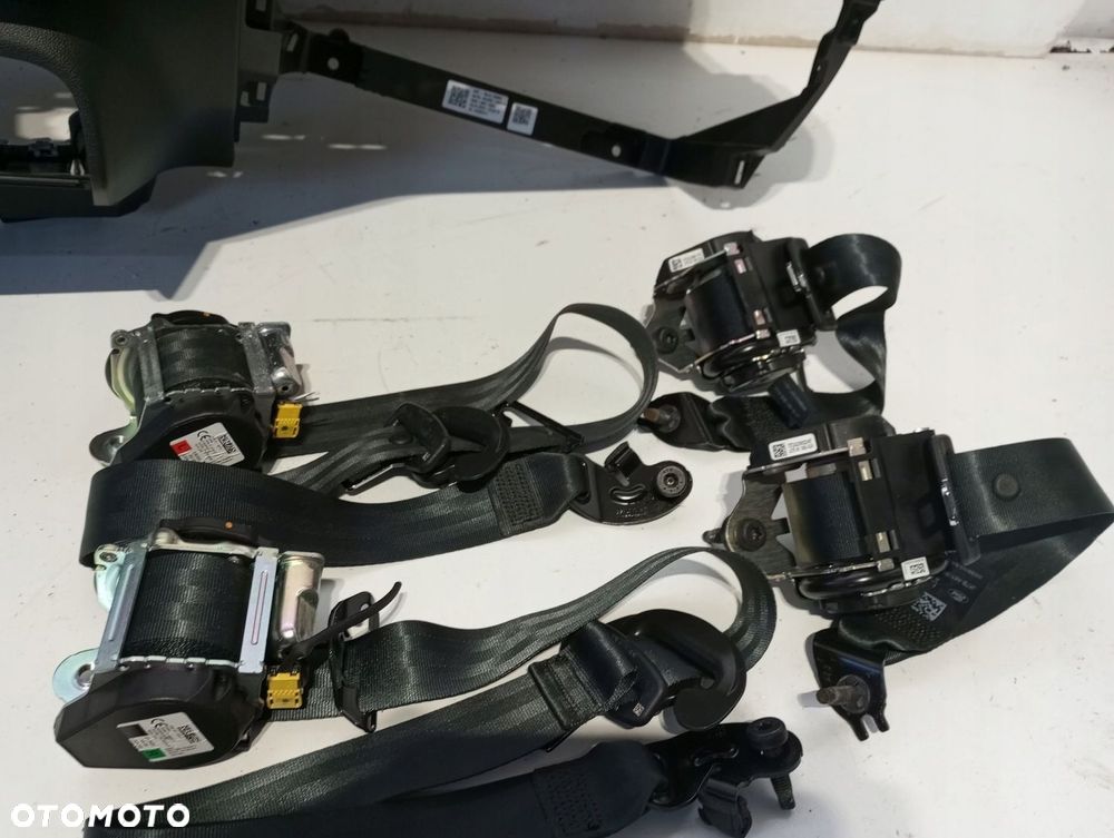 Konsola pulpit deska FORD FOCUS MK4 - 5