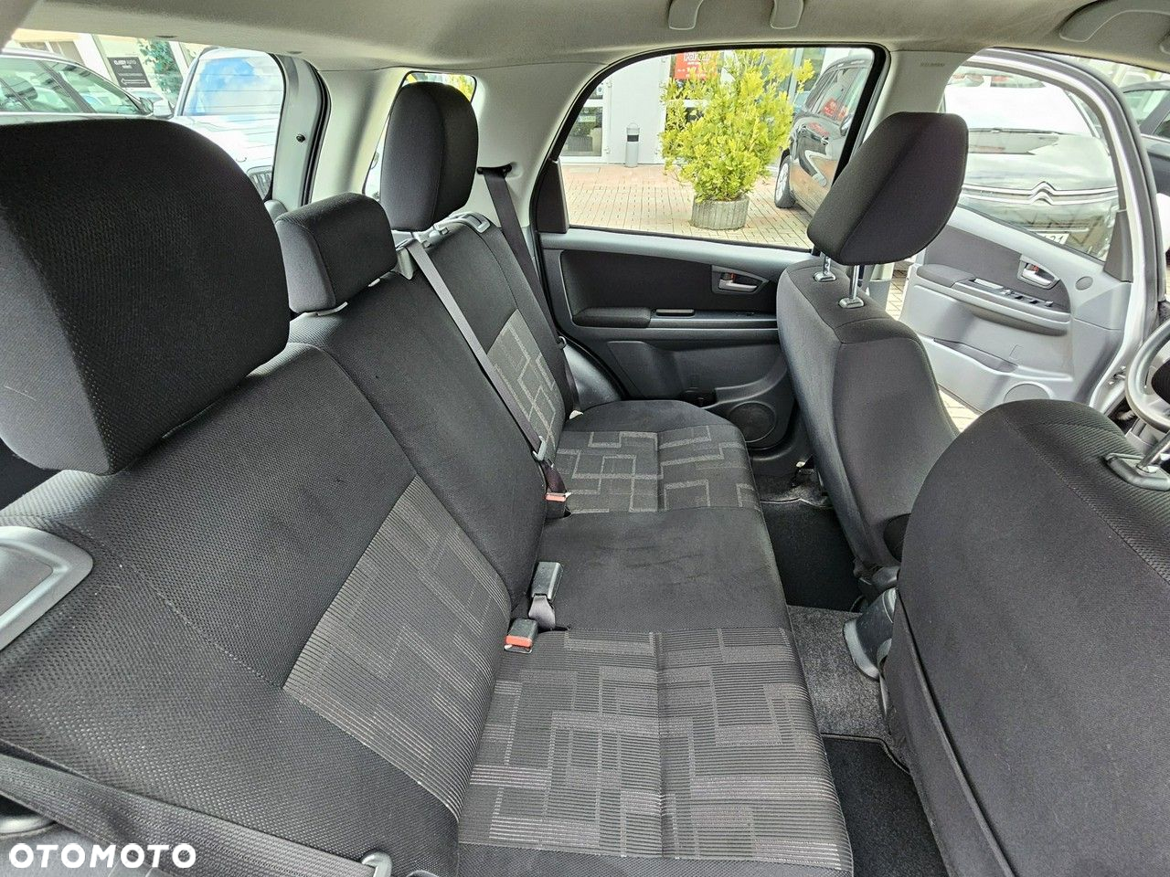 Suzuki SX4 - 21