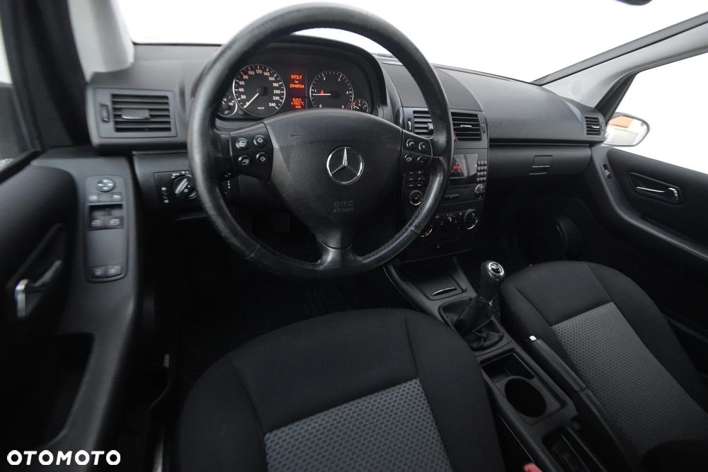 Mercedes-Benz Klasa A 160 CDI Classic - 28