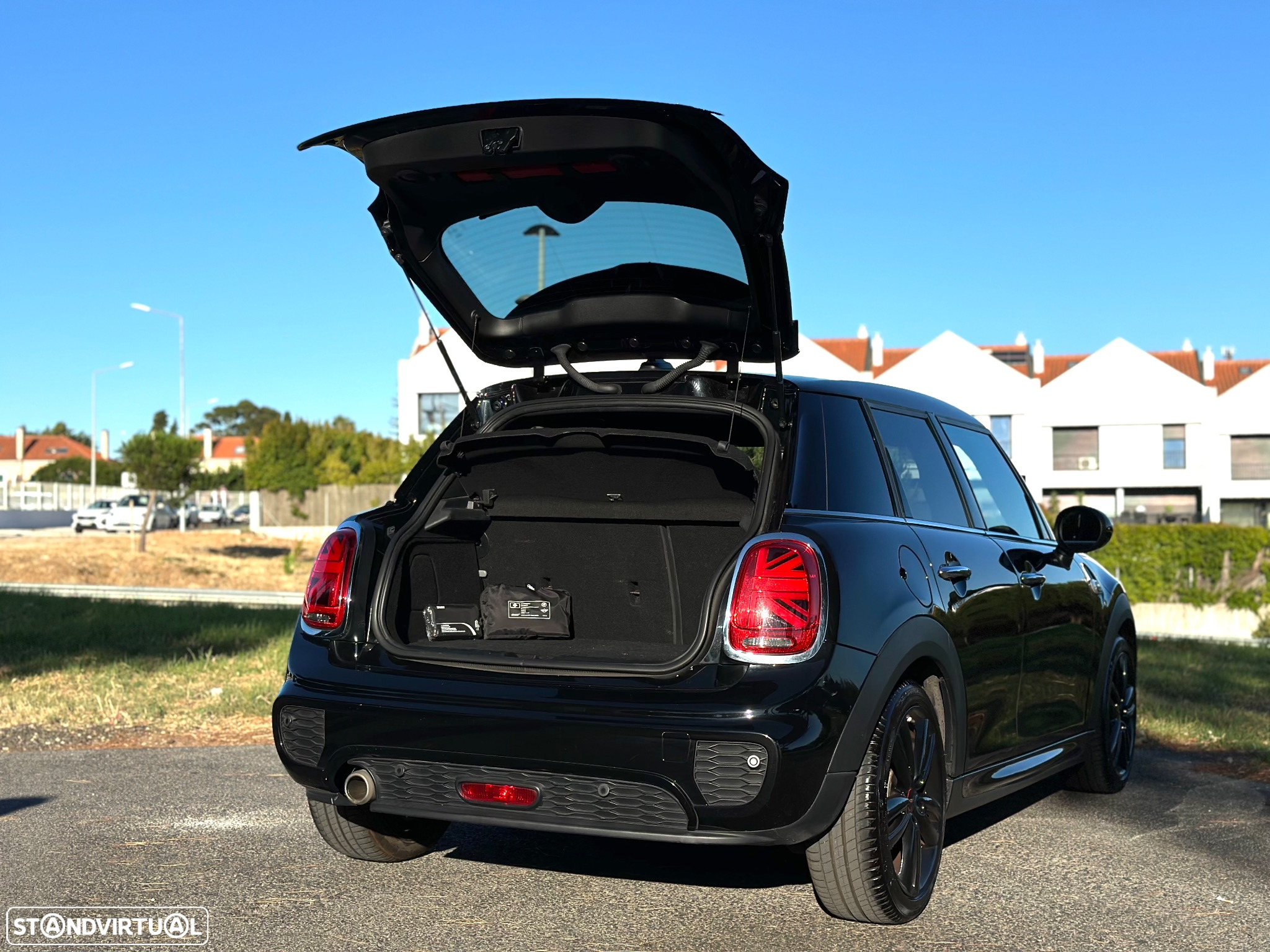 MINI 5 Portas Cooper D - 6