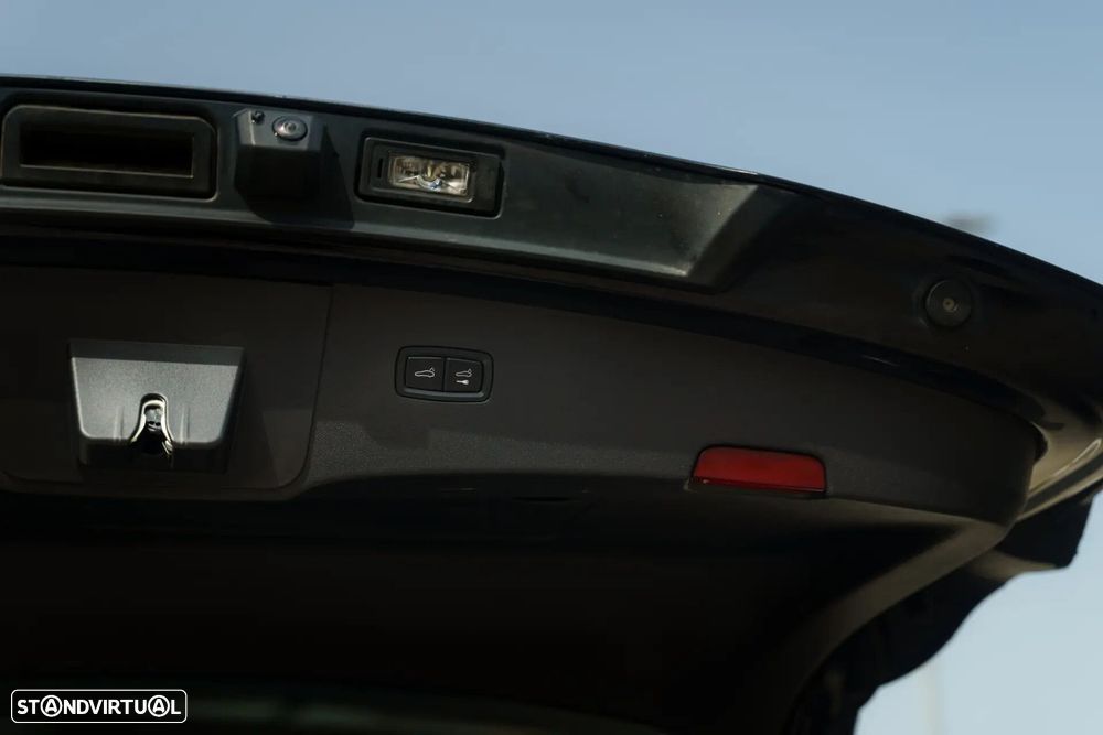 Porsche Cayenne Coupé E-Hybrid Platinum Edition - 21