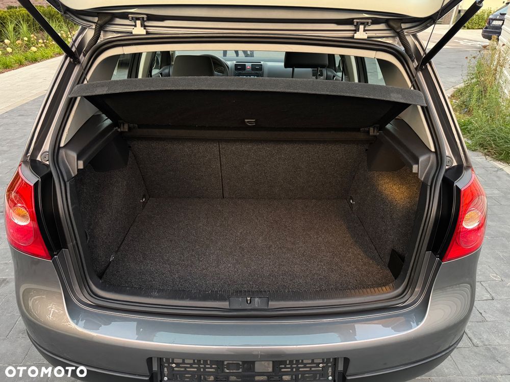 Volkswagen Golf 1.6 Goal - 16