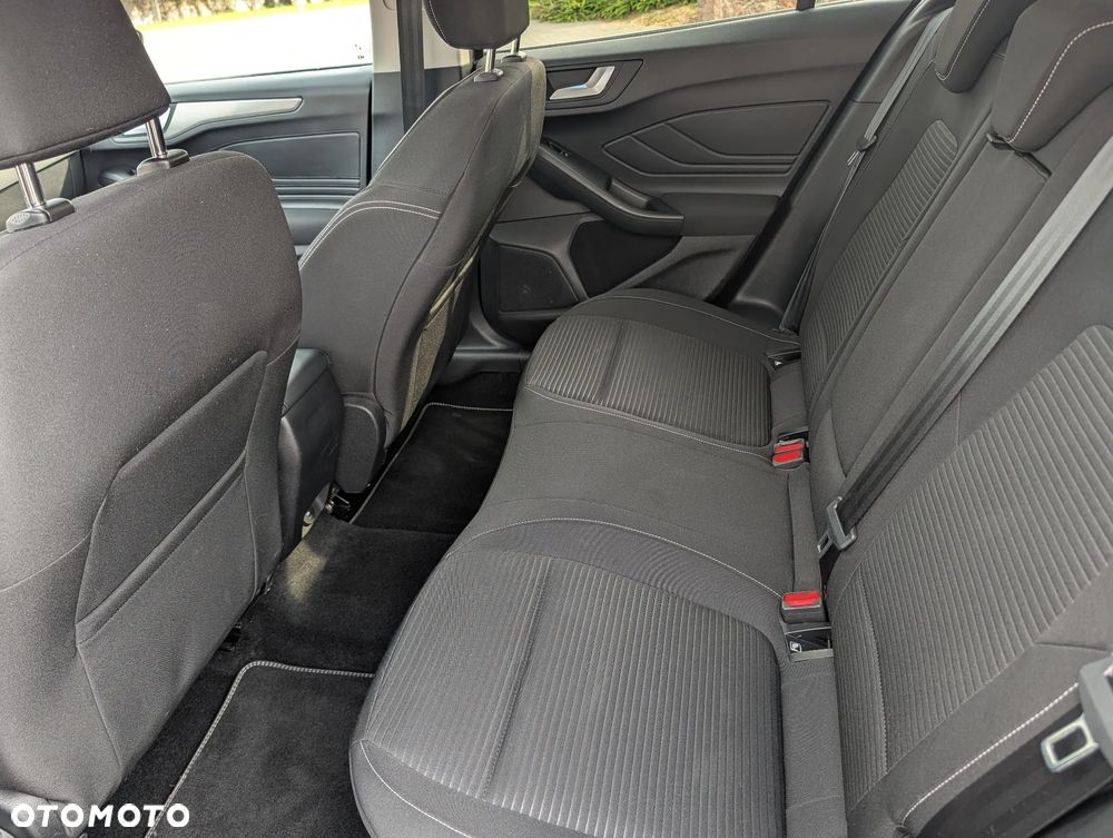 Ford Focus 1.5 EcoBlue Titanium - 8
