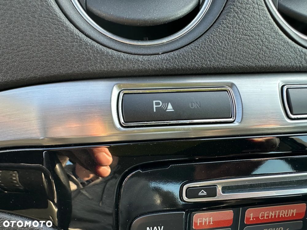 Ford S-Max 2.0 TDCi DPF Titanium - 27