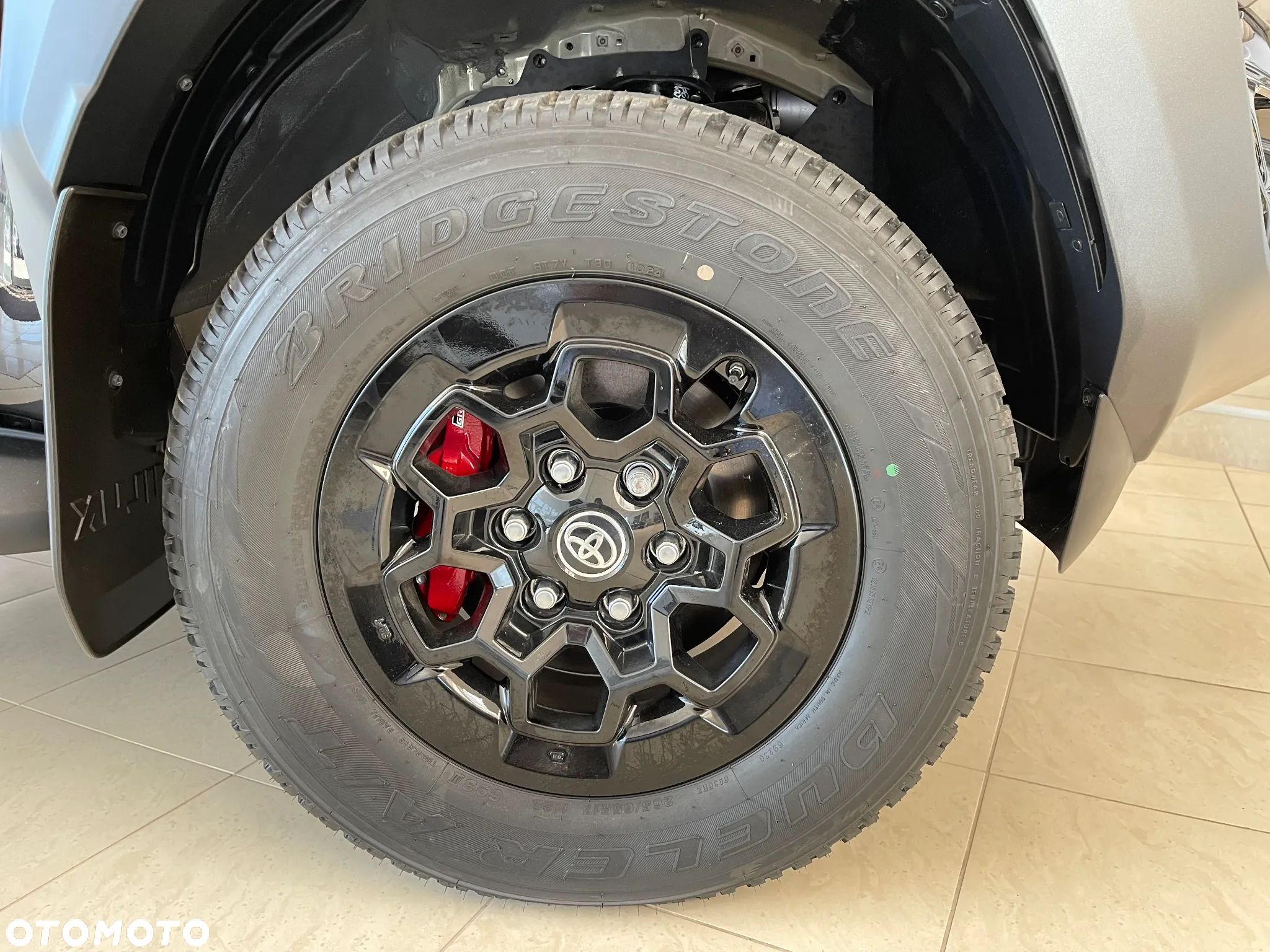 Toyota Hilux 2.8 D-4D Double Cab GR Sport II 4x4 - 9