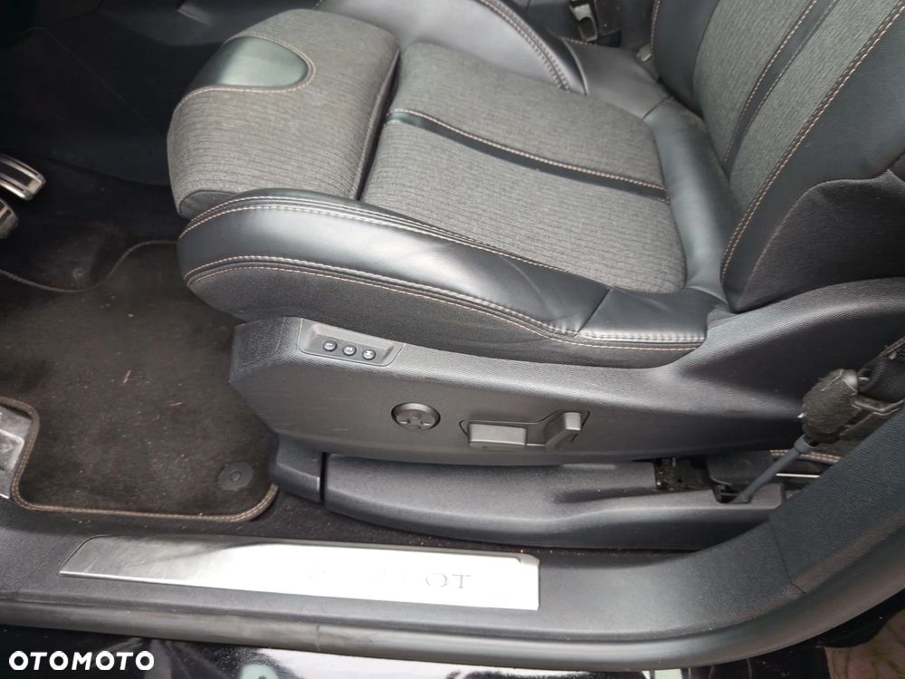Peugeot 3008 HDi FAP 150 Business-Line - 14