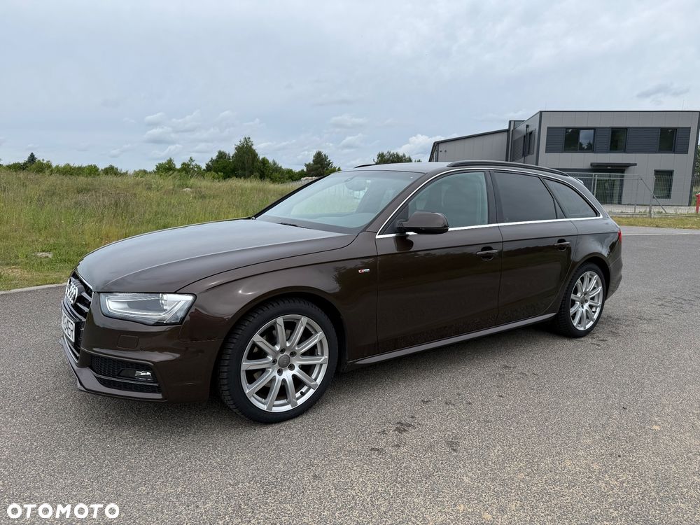 Audi A4 Avant 2.0 TDI DPF quattro S tronic S line Sportpaket - 2