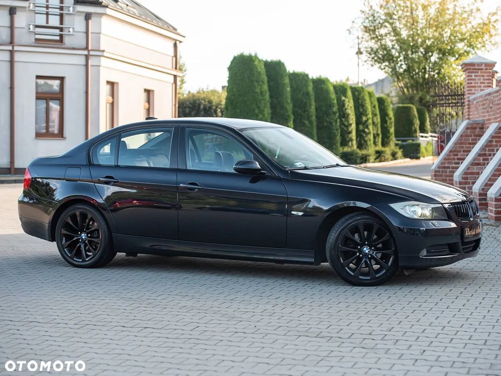 BMW Seria 3 2008 photo 3