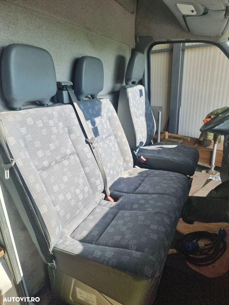 Mercedes-Benz Sprinter - 17