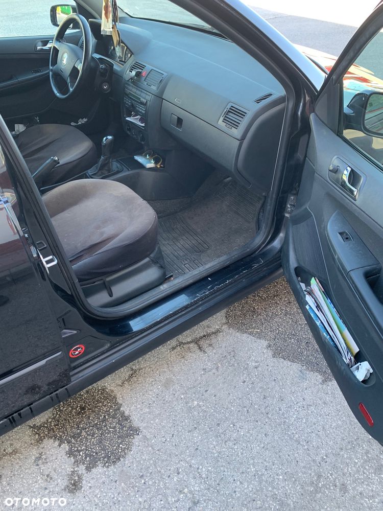Skoda Fabia 1.4 16V Joy - 6