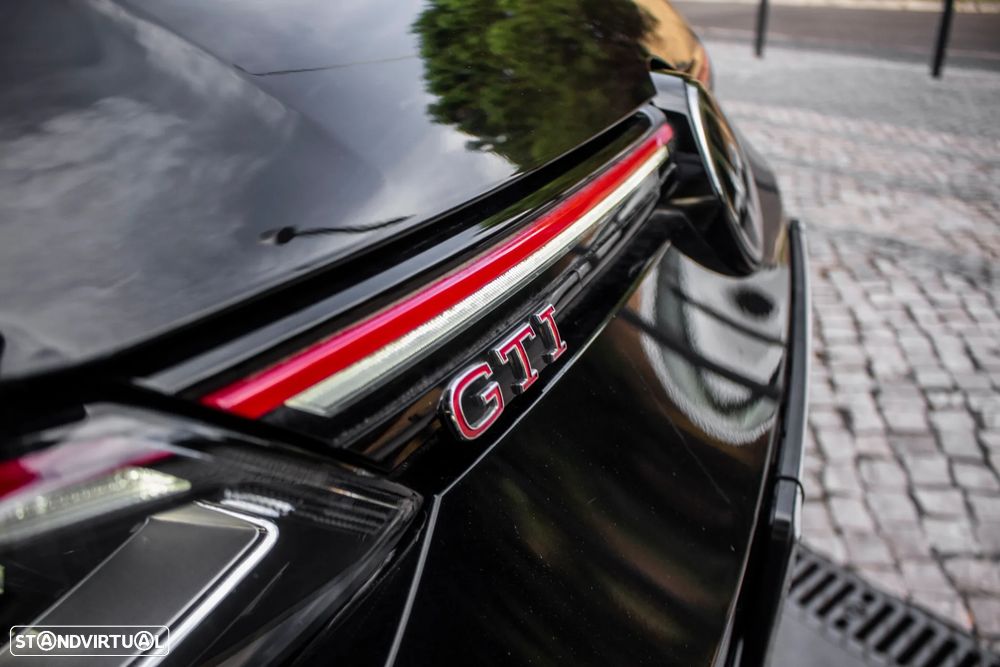 VW Golf 2.0 TSI OPF DSG GTI - 9