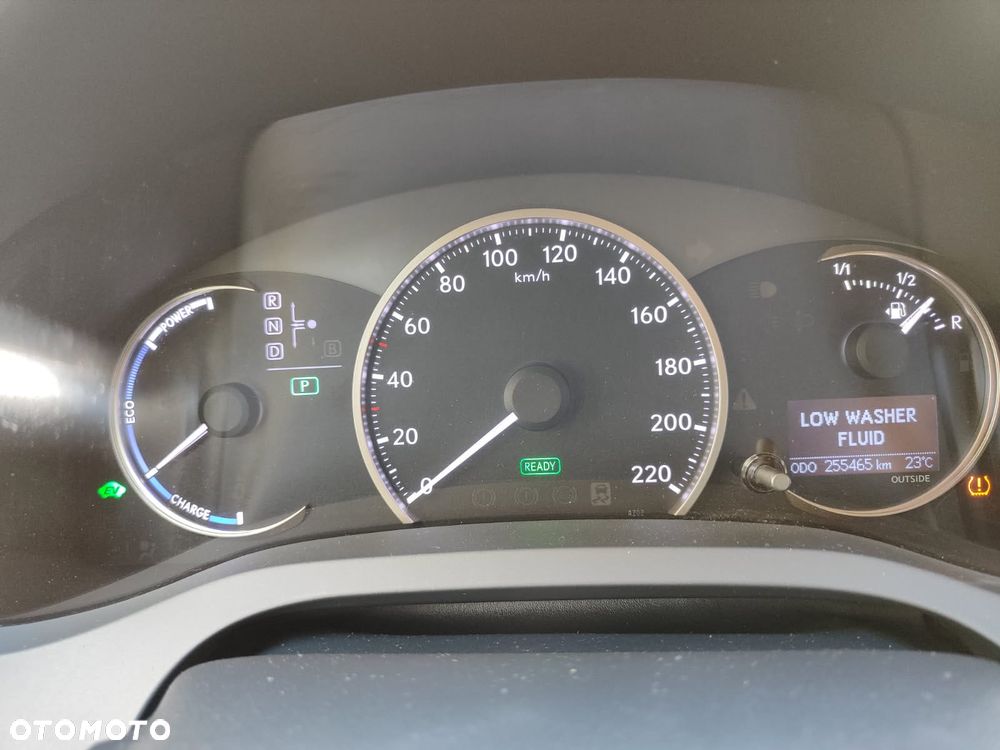 Lexus CT 200h Elite - 19