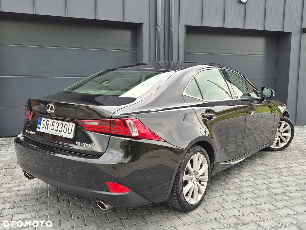 Lexus IS - 31