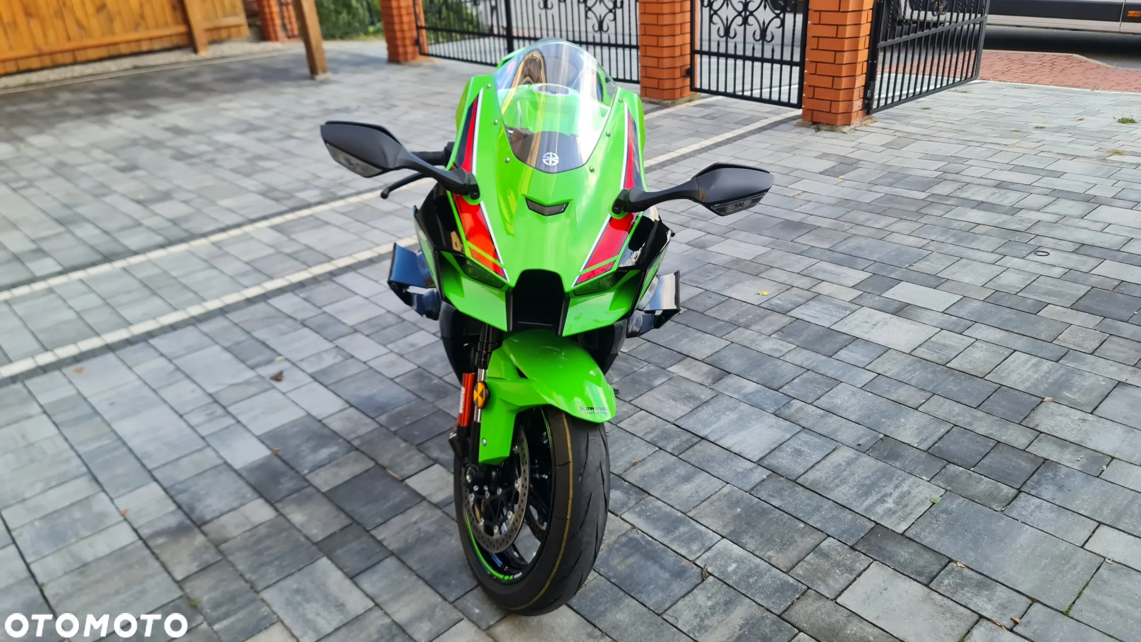 Kawasaki ZX - 2