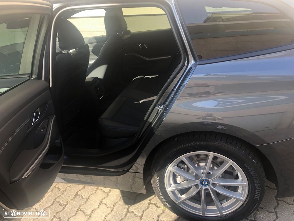 BMW 320 e Corporate Edition Auto - 3