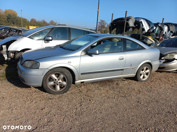 Opel Astra II Bertone 1.8 16V 00r wszystkie części