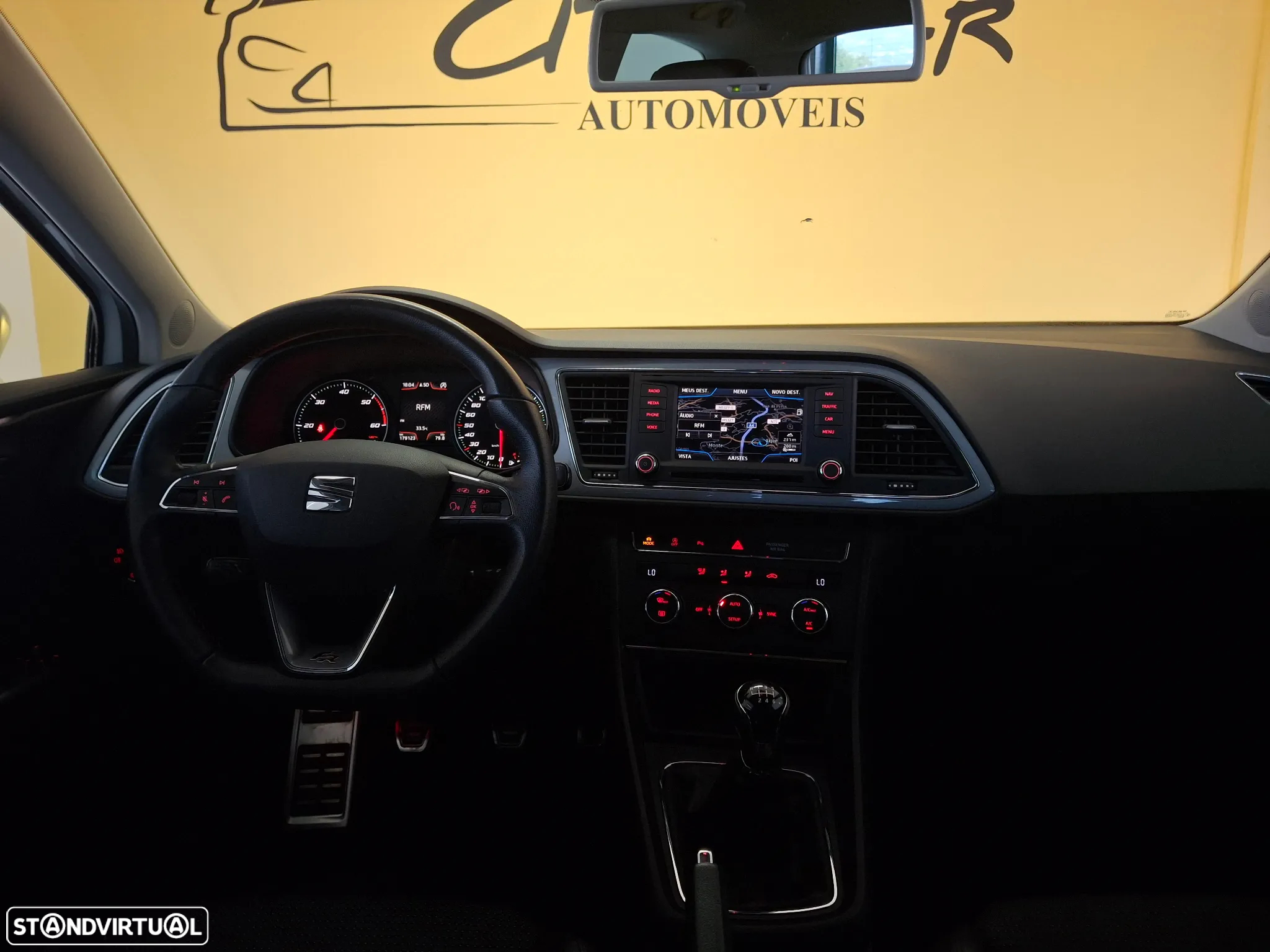 SEAT Leon SC 2.0 TDI FR S/S - 10