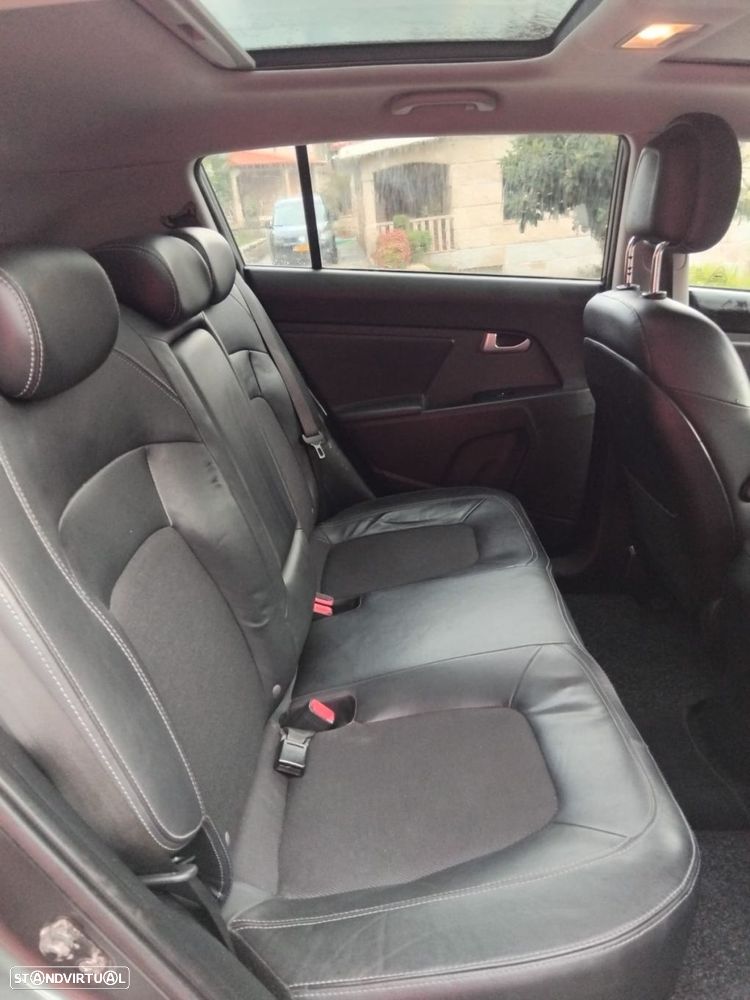 Kia Sportage 1.7 CRDI ISG TX - 10