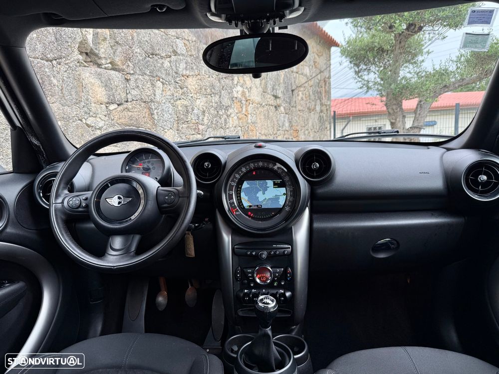 MINI Countryman Cooper D - 21