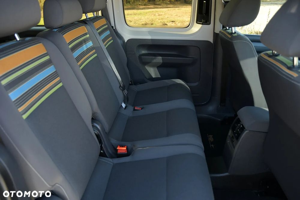 Volkswagen Caddy Maxi Comfortline - 24