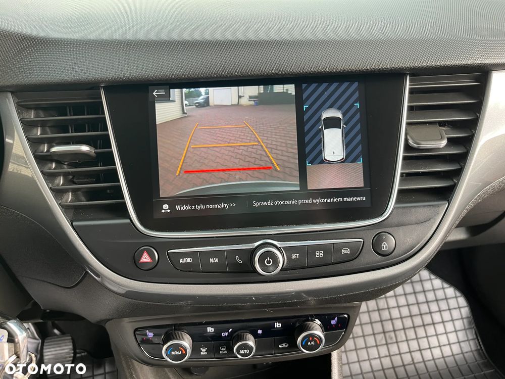 Opel Crossland X - 18