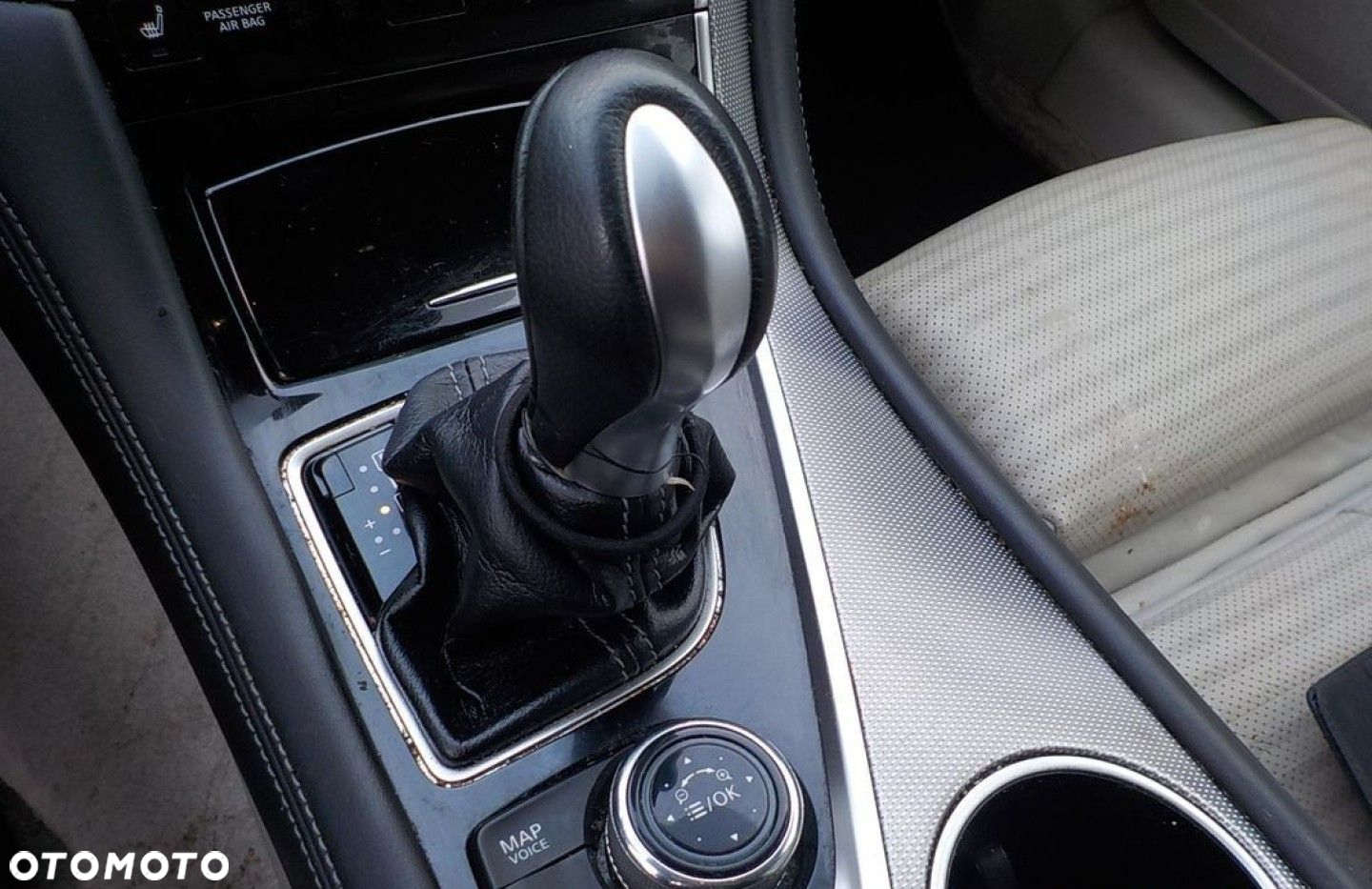 Infiniti Q50 - 27