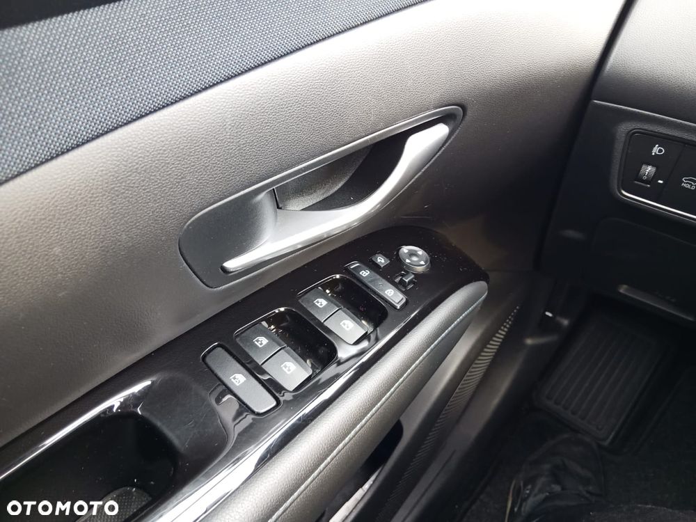 Hyundai Tucson 1.6 T-GDi 48V-Hybrid 2WD DCT Edition 30+ - 16