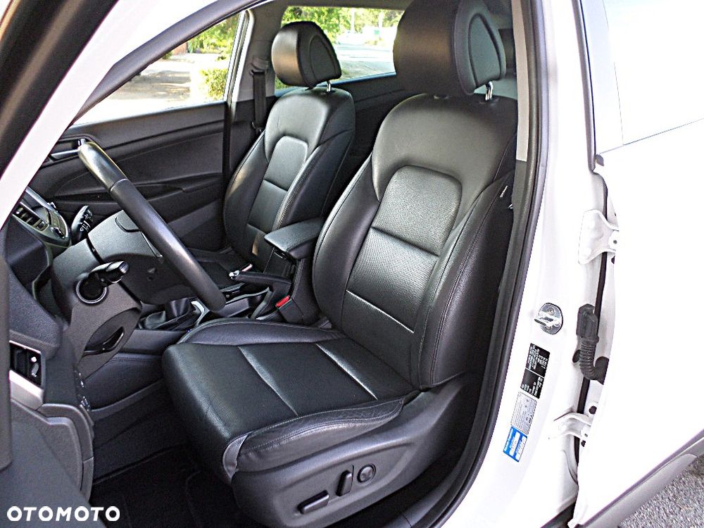 Hyundai Tucson 1.6 GDI BlueDrive Style 2WD - 9