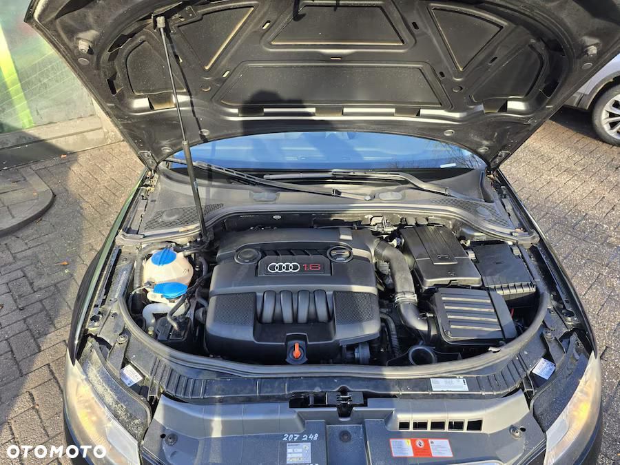 Audi A3 Sportback 1.6 Ambiente S tronic - 5