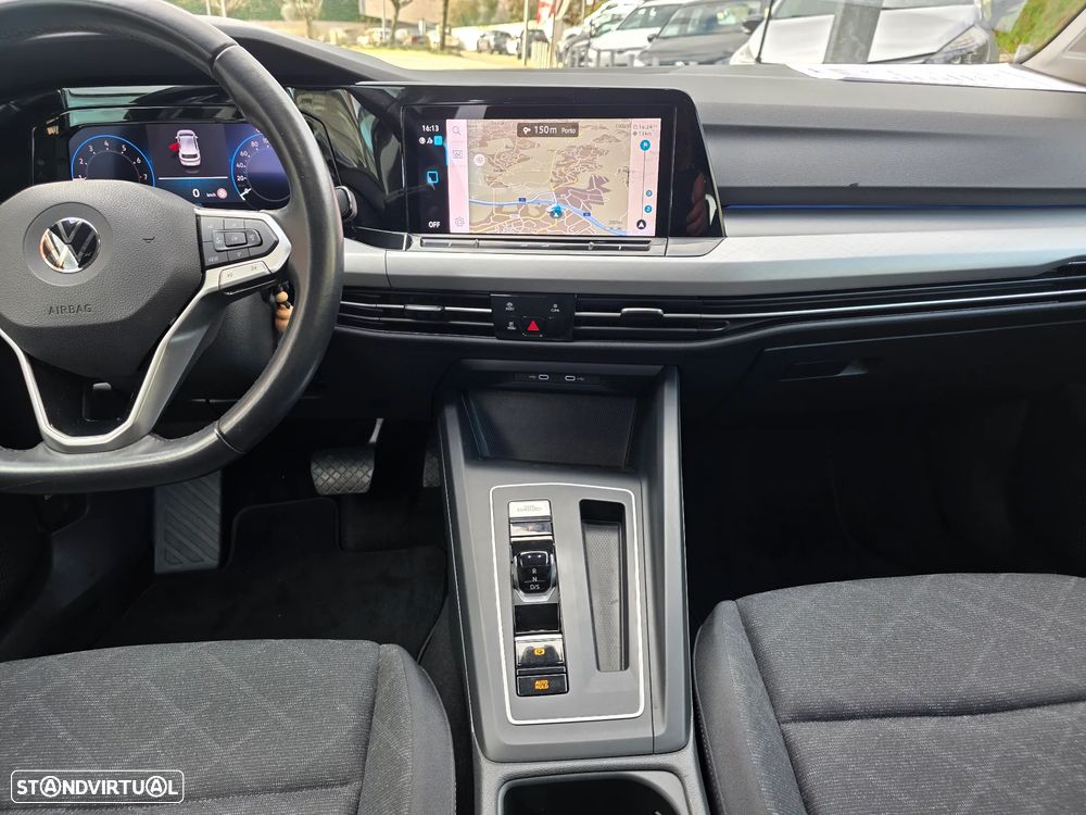 VW Golf 1.5 eTSI Style DSG - 8