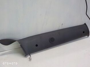 SCANIA R OSŁONA SŁUPKA PRAWA