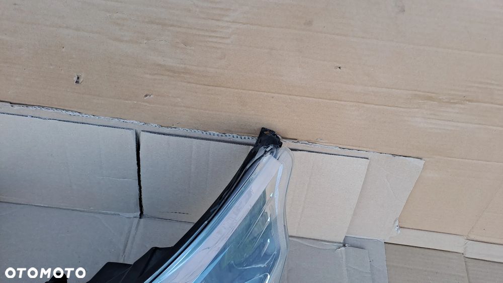 FORD TRANSIT CUSTOM 2013- LEWA PRAWA LAMPA PRZÓD SOCZEWKA KOMPLET  GK21-13D153-BA / GK21-13D152-BA - 10