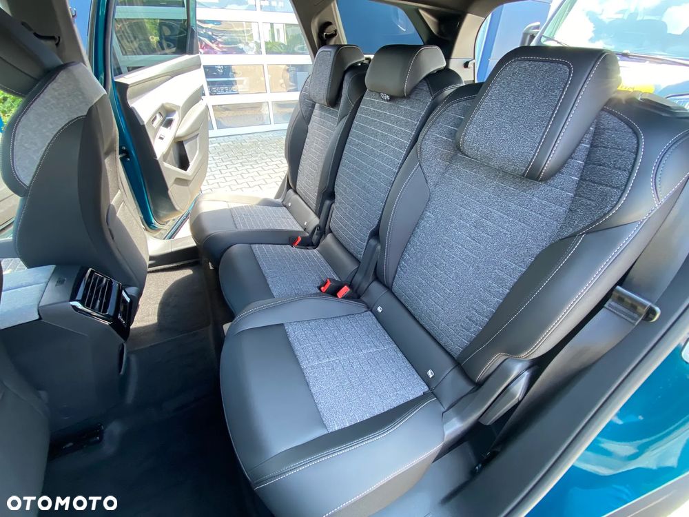 Peugeot 5008 1.2 PureTech mHEV Allure S&S e-DCS6 - 15